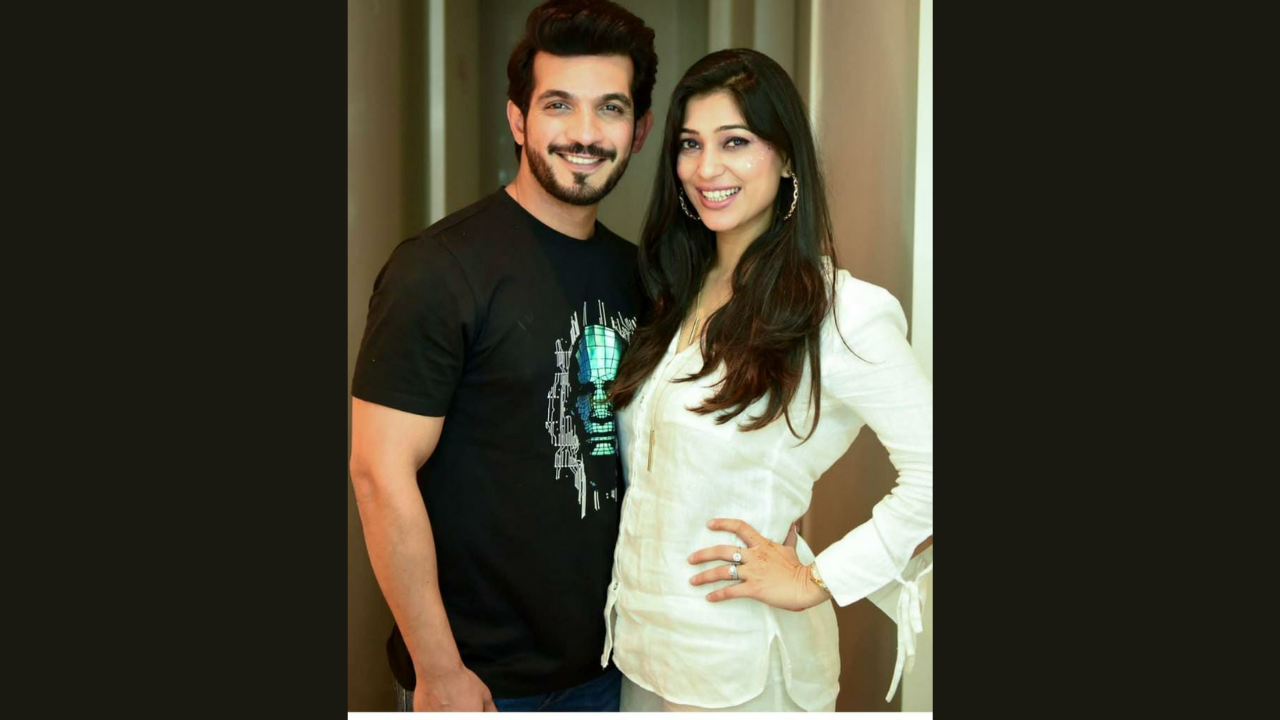 Arjun Bijlani wins Khatron ke Khiladi 11 wife shares photos; Divyanka to be runner-up