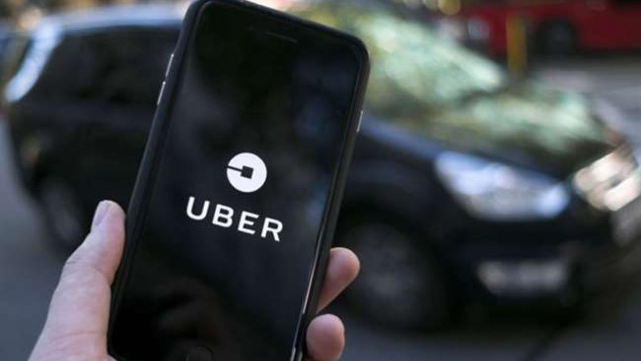 Noida News: 45KM की Taxi यात्रा के लिए चुकाने पड़े Rs 3000, तो लोग बोले- Uber ये कहां का इंसाफ है