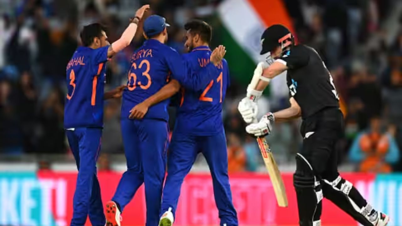 IND Vs NZ 3rd ODI: तीसरे मैच में शामिल हो सकता है टीम इंडिया का सबसे तेज गेंदबाज, देखें संभावित Playing XI