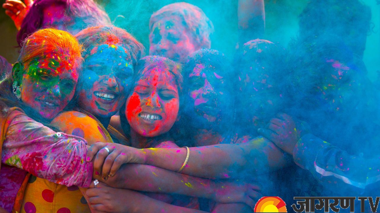 Holi 2023: This is how the entire world celebrates Holi, places outside India that celebrate Holi