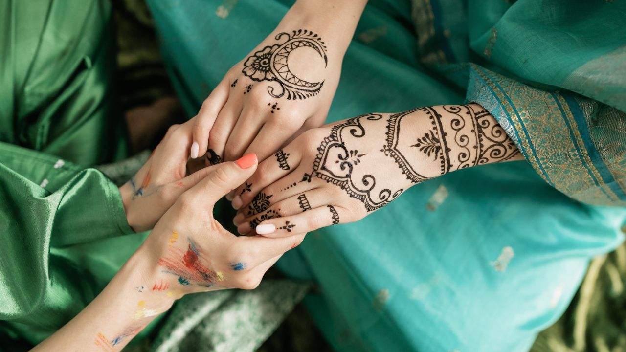 Latest Karwa Chauth Mehndi Designs Images - Wish N Wed