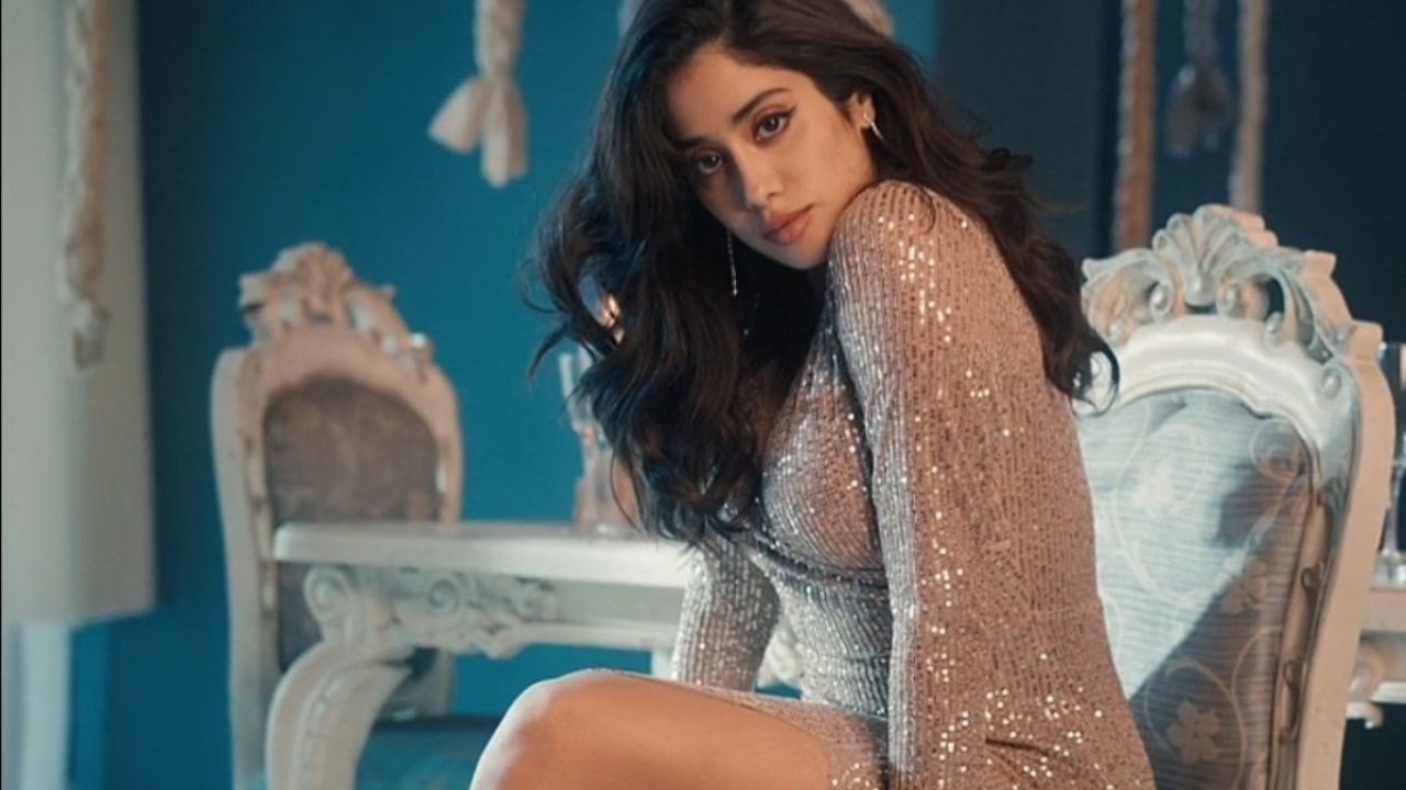 जूनियर एनटीआर के बाद Ram Charan के साथ इस साउथ फिल्म में नजर आएंगी Janhvi Kapoor, जल्द हो सकता है आधिकारिक ऐलान