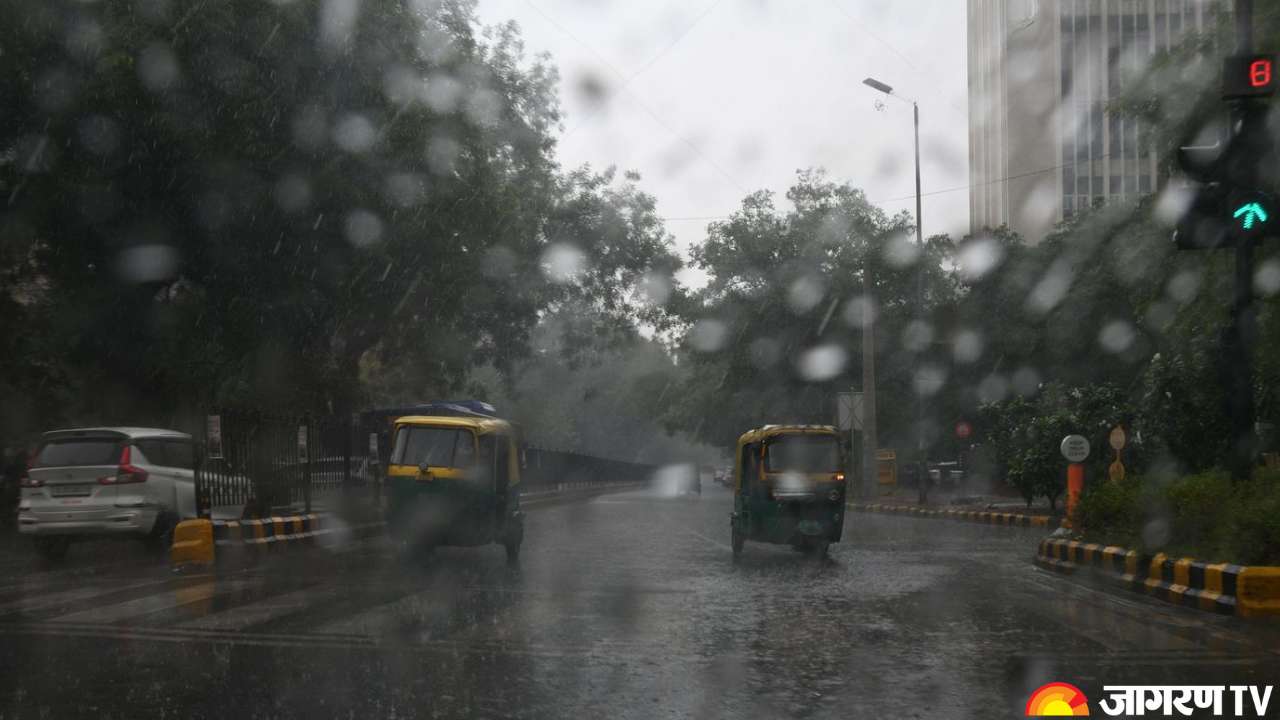 Today’s Weather Forecast Update: Light Rain in Delhi NCR, IMD Issues ...