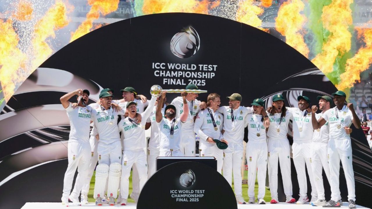 WTC 2025 Final : दक्षिण अफ्रीका ने 27 साल बाद जीता ICC खिताब, टेम्बा बावुमा मैदान पर हुए भावुक