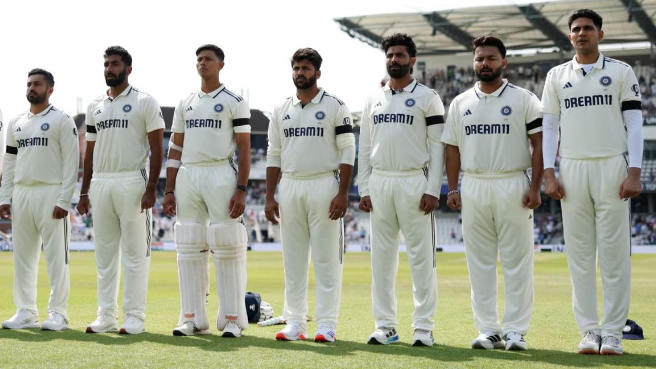 IND vs ENG : काली पट्टी बांधकर क्यों उतरे भारत-इंग्लैंड के खिलाड़ी? जानें क्या है वजह
