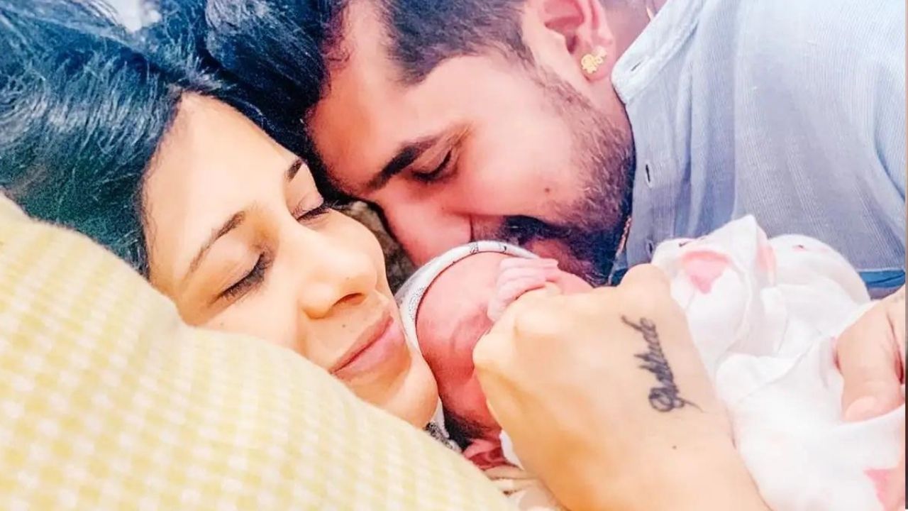 Kishwar Merchant Baby Boy: एक्ट्रेस ने दिया बेटे को जन्म, पापा बने Suyash Rai, यहां देखें तस्वीर