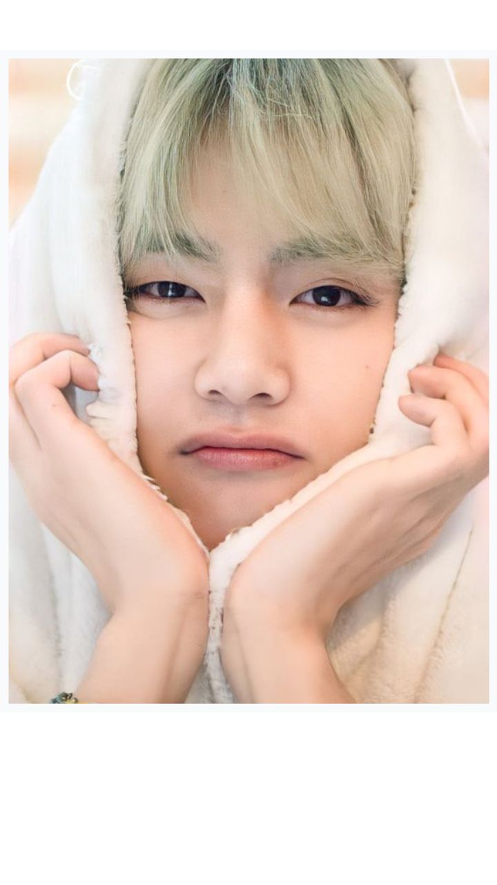 Kim Taehyung in White is Heavenly For Our Eyes.