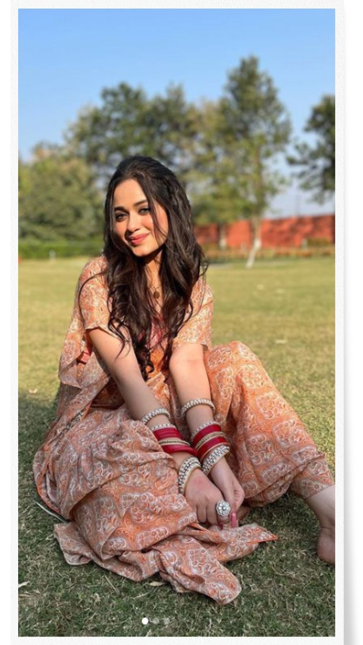 Jannat Zubair Rahmani Records Title Track For a Reality Show | India Forums
