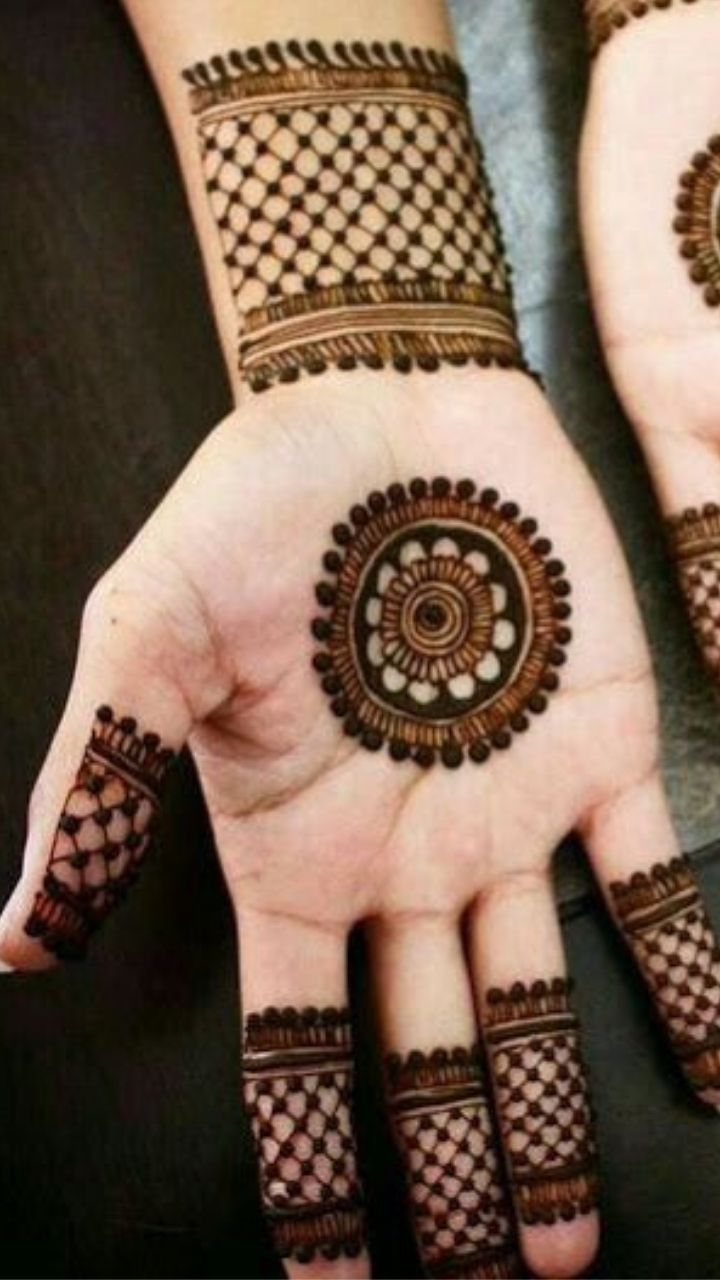 Arabic Mehndi Designs For Back Hand | HerZindagi