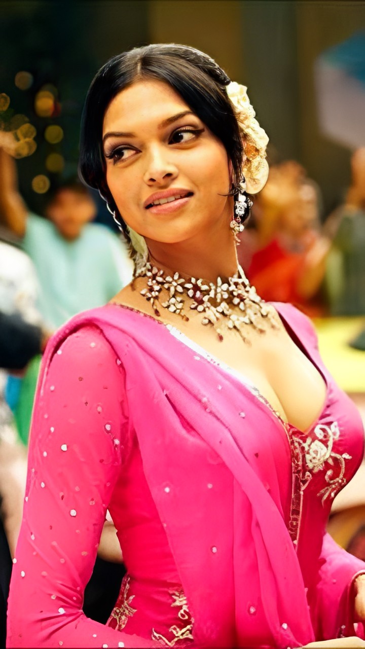From Piku to Pathaan here are the list of top 10 movies of f Deepika  Padukone so far