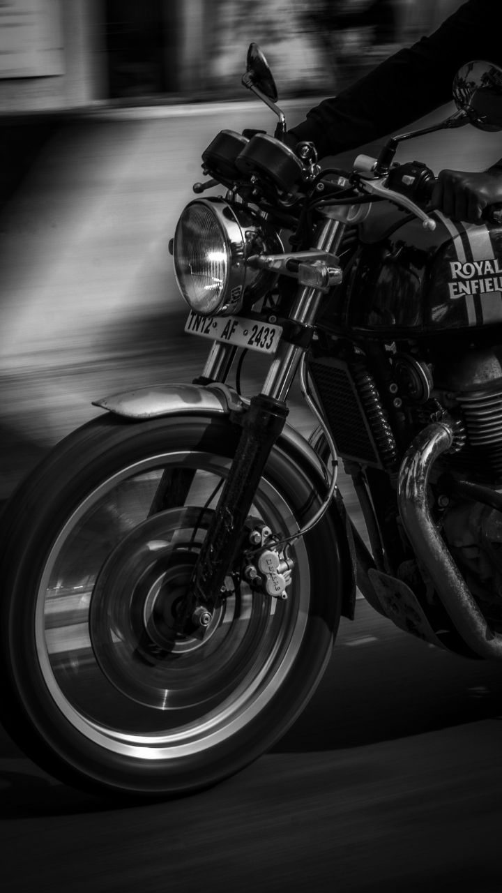 from-ducati-to-bmw-10-most-common-cafe-racer-bikes-and-their-prices-in