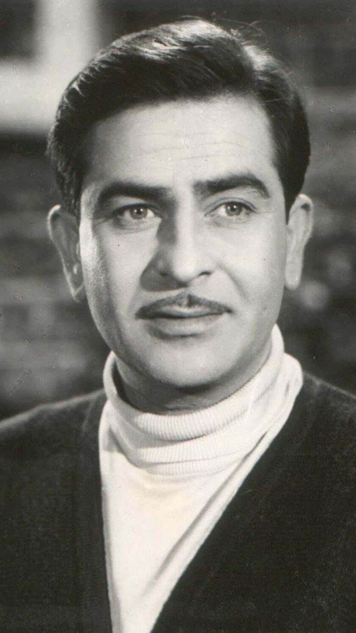 Top 10 Hit Films/Movies Of Raj Kapoor have a look on them on his birth ...