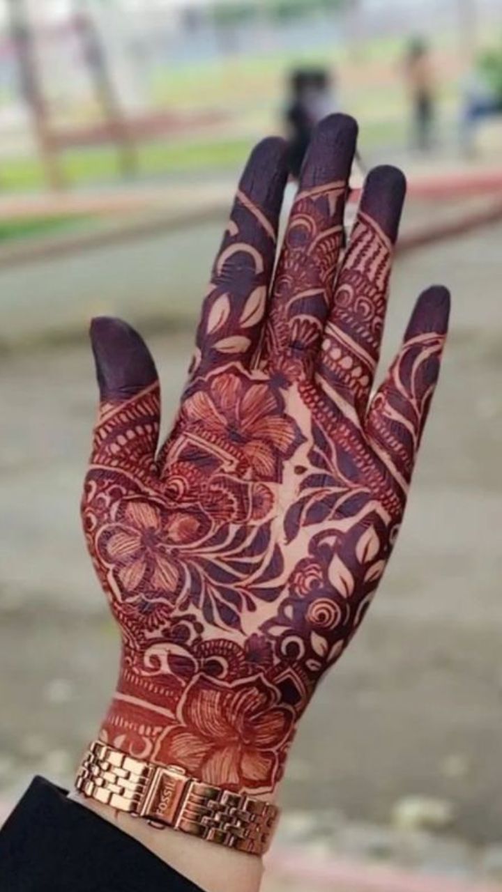 New Raksha Bandhan 2020 Mehendi Designs: Easy 5-Minute Mehndi Designs And  Henna Patterns to Apply on Your Palms Ahead of the Festive Season (Watch  Videos) | 🙏🏻 LatestLY