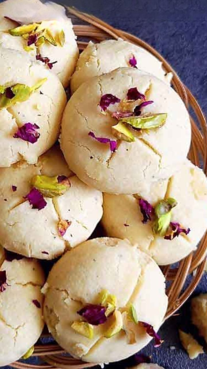 From Nankhatai to Coconut Cookies, Discover 10 Homemade Indian Biscuit ...