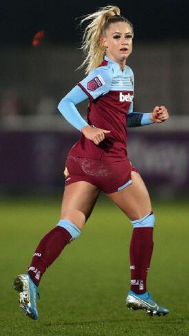 Beautiful Female Soccer Players Hottest Female Footba - vrogue.co