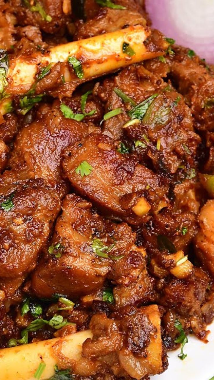 From Laal Maas to Mutton Ghee Roast, Discover 9 Easy Indian Goat Lamb ...