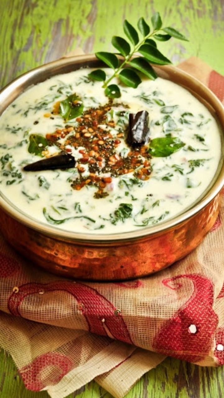 From Palak Omelette to Chole Palak, Discover Easy Indian Spinach