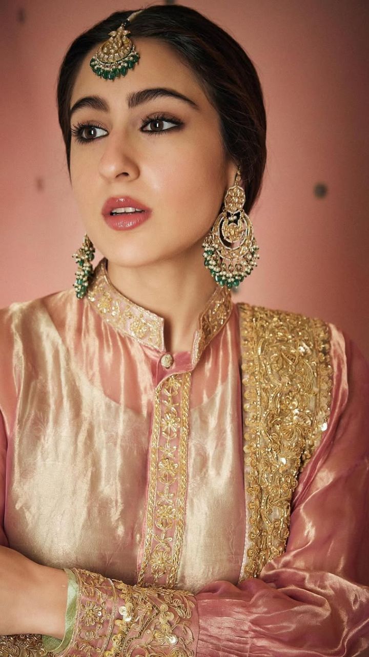 Sara Ali Khan Inspired Earrings To Pair With Hariyali Teej Outfits