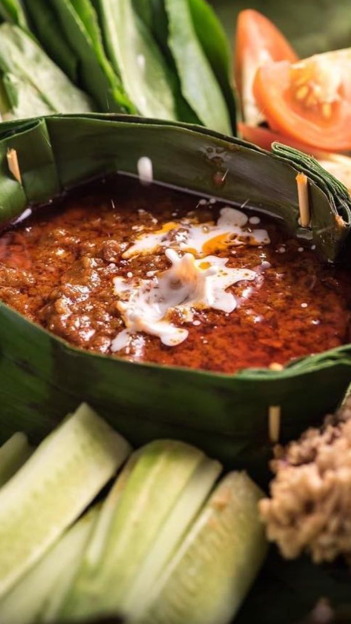Famous Cambodian Dishes You Must Try